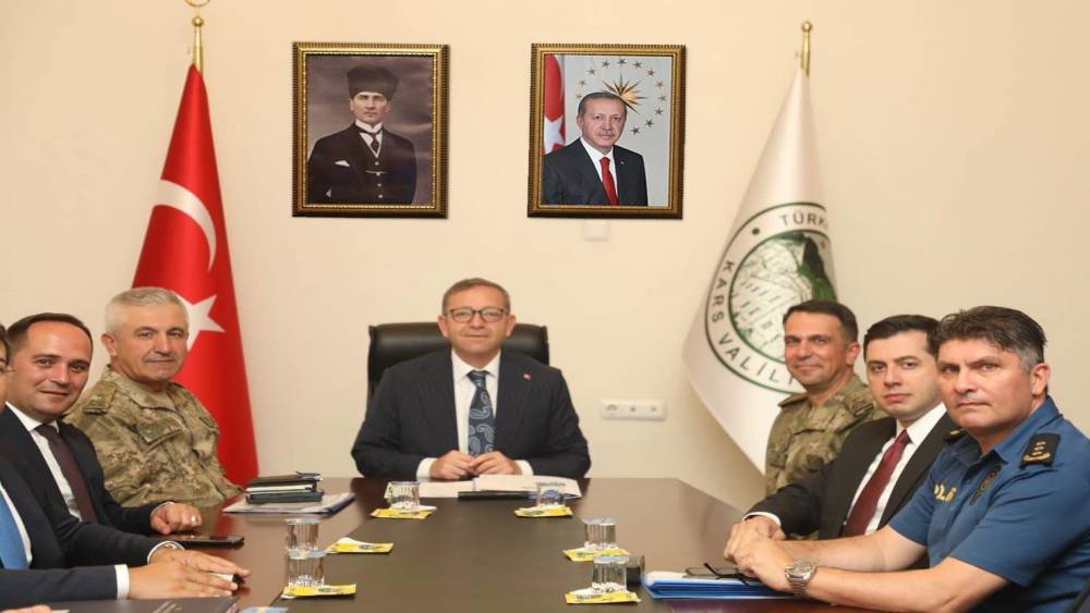 Kars&rsquo;ta asayiş ve sınır g&uuml;venliği masaya yatırıldı

