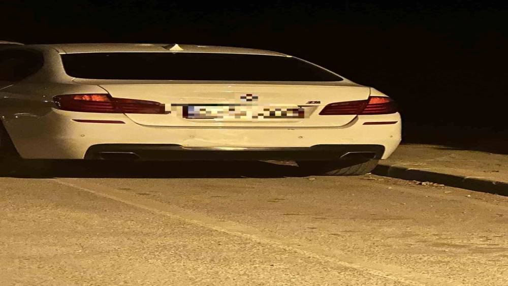 Muğla&rsquo;da yunus polislerinin dikkati ara&ccedil;taki ruhsatsız silahları ortaya &ccedil;ıkardı
