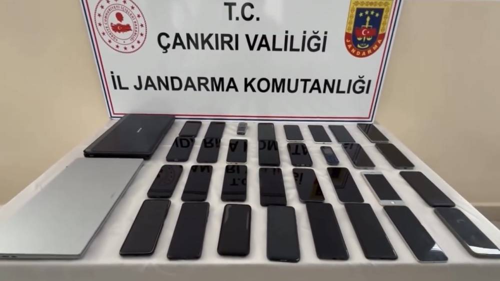 &Ccedil;ankırı merkezli 19 ilde yasa dışı bahis operasyonu: 31 kişi tutuklandı
