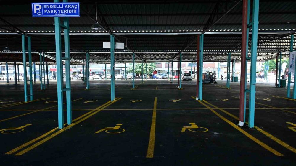Manisa&rsquo;da 500 ara&ccedil;lık otoparkta ilk 2 saat &uuml;cretsiz
