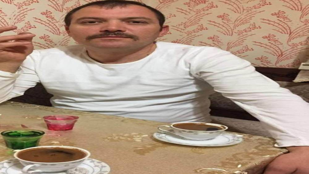 Kaldırım taşıyla saldırıya uğrayan k&ouml;fteci, 2 g&uuml;nl&uuml;k yaşam m&uuml;cadelesini kaybetti
