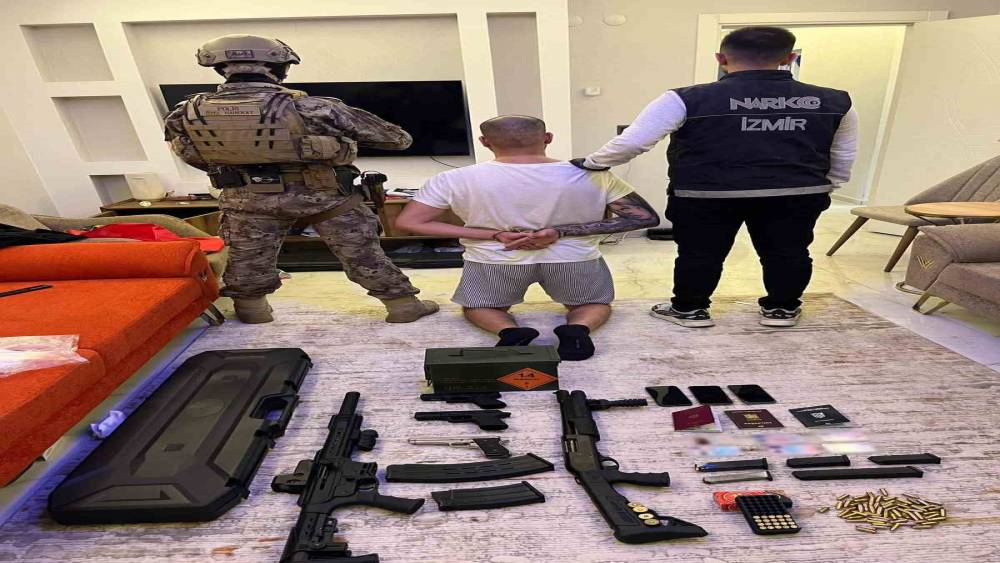 Almanya&rsquo;da uluslararası d&uuml;zeyde aranan ş&uuml;pheli İzmir&rsquo;de yakalandı
