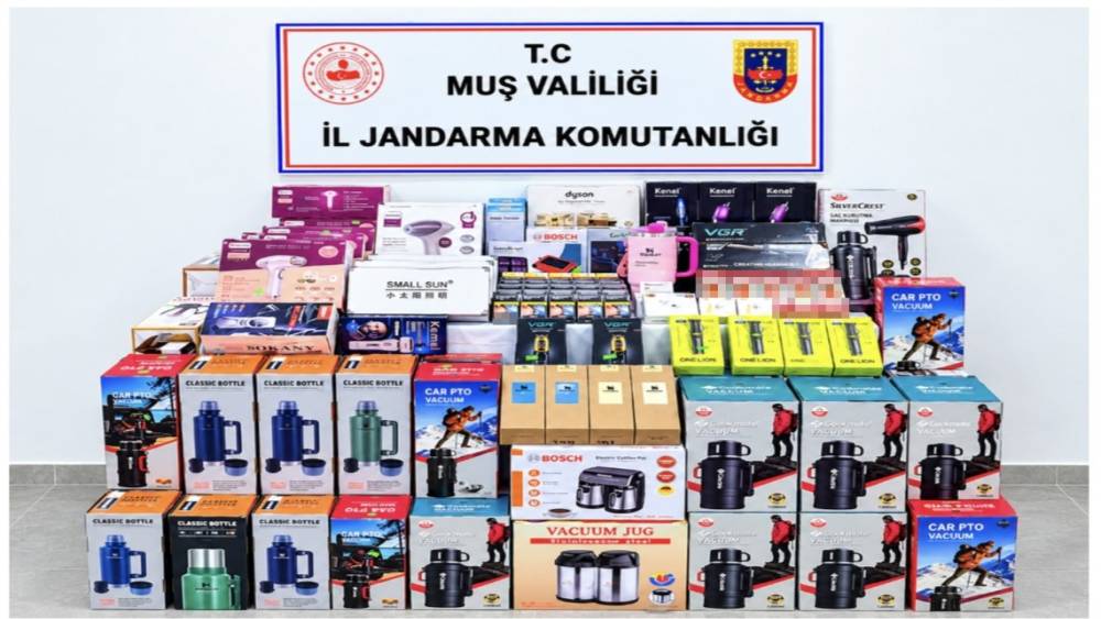 Muş&rsquo;ta 700 bin TL değerinde ka&ccedil;ak &uuml;r&uuml;n ele ge&ccedil;irildi
