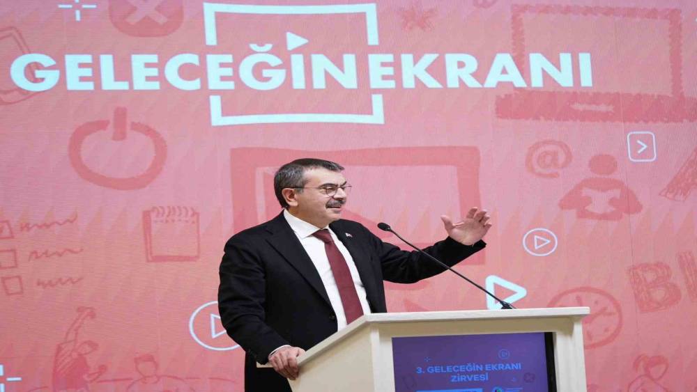 Bakan Tekin: “Siber güvenlik konusunda toplumun korunmaya muhtaç bütün kesimlerinin korunabileceği bir yasal metin hazırlığı içerisindeyiz”
