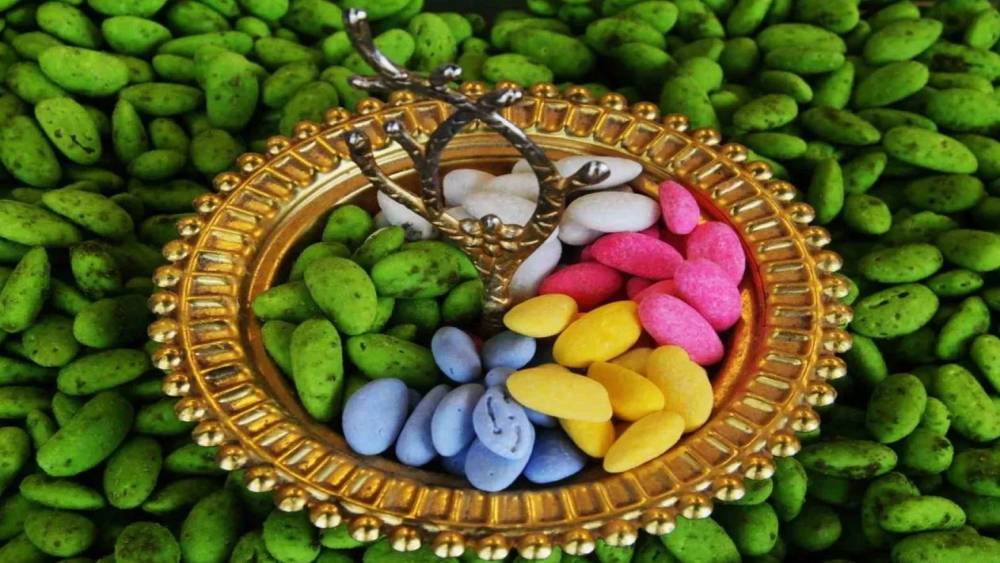 Antep fıstıklı badem şekeri Ramazan&rsquo;da ağızları tatlandırıyor
