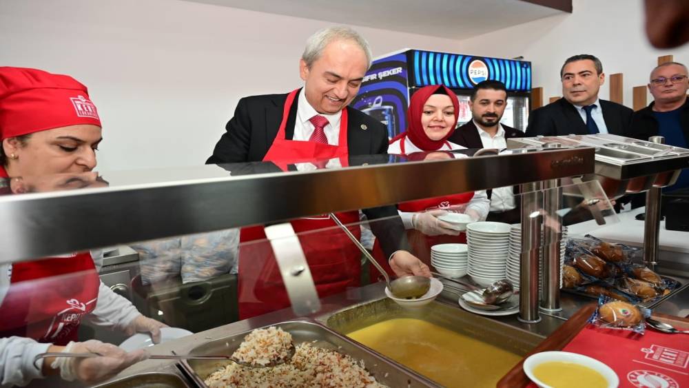 Kepez Kent Lokantası&rsquo;na vatandaşlardan yoğun ilgi
