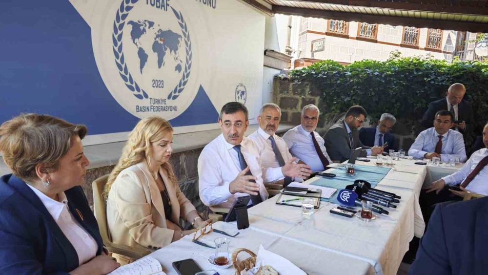 Cumhurbaşkanı Yardımcısı Yılmaz: "Ter&ouml;rs&uuml;z T&uuml;rkiye ile ilgili yasal d&uuml;zenlemeler bu yasama d&ouml;nemine yetişsin diye bir gayret var"
