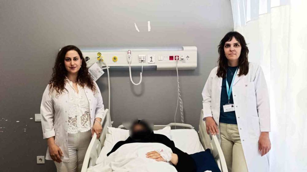 Hatay Eğitim ve Araştırma Hastanesi&rsquo;nde gebelik d&ouml;neminde başarılı operasyon
