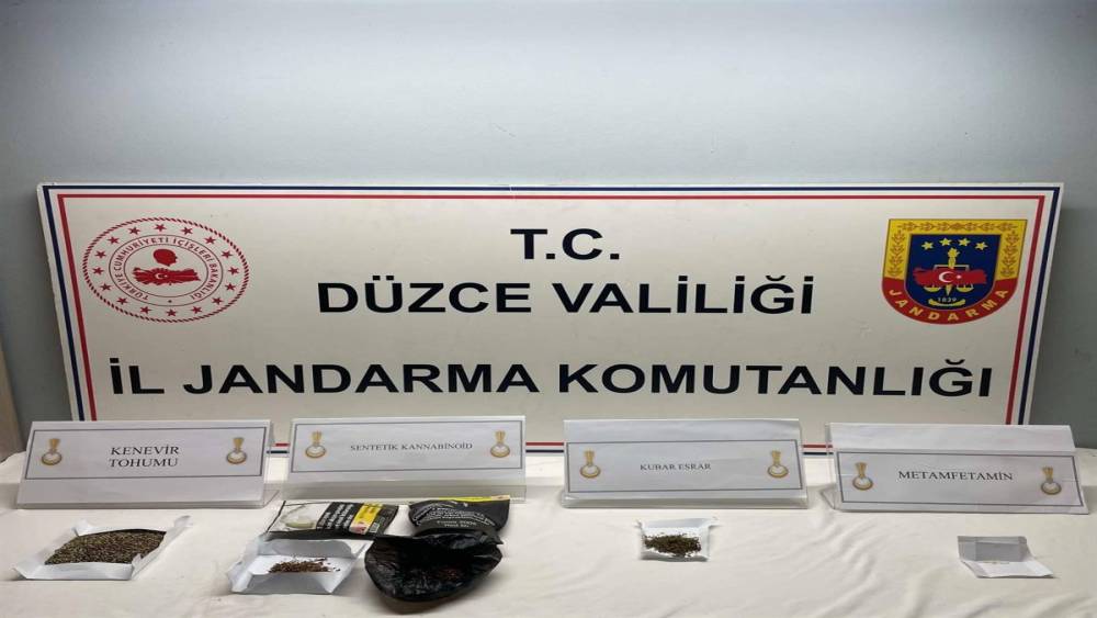 D&uuml;zce jandarması bir haftada 170 olayı aydınlattı
