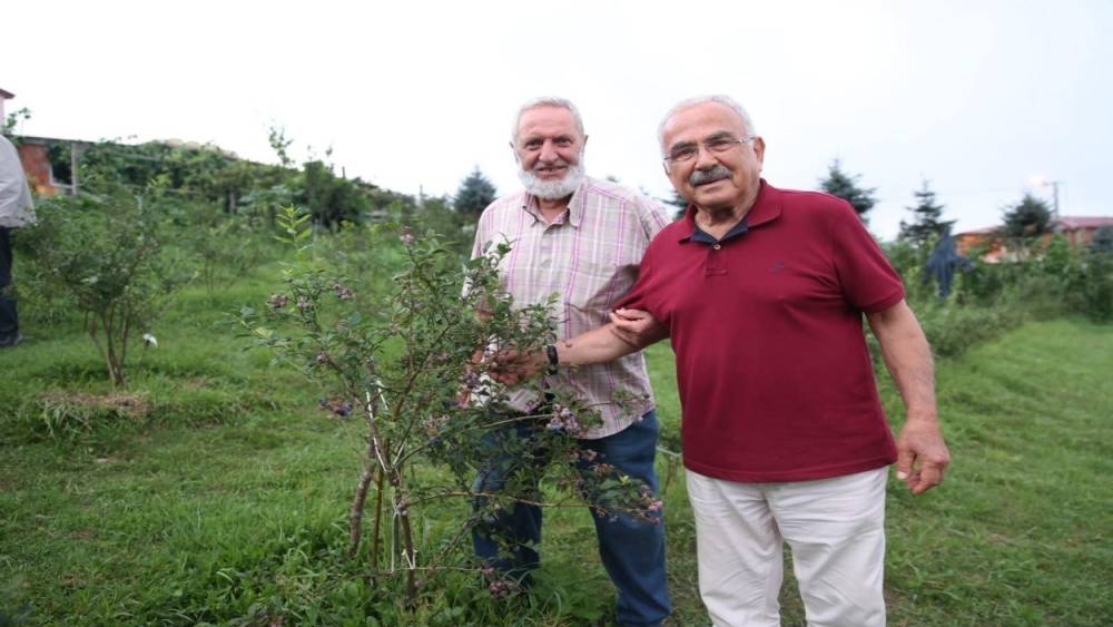 Başkan G&uuml;ler: "Hem &uuml;retime hem de alıma destek veriyoruz"
