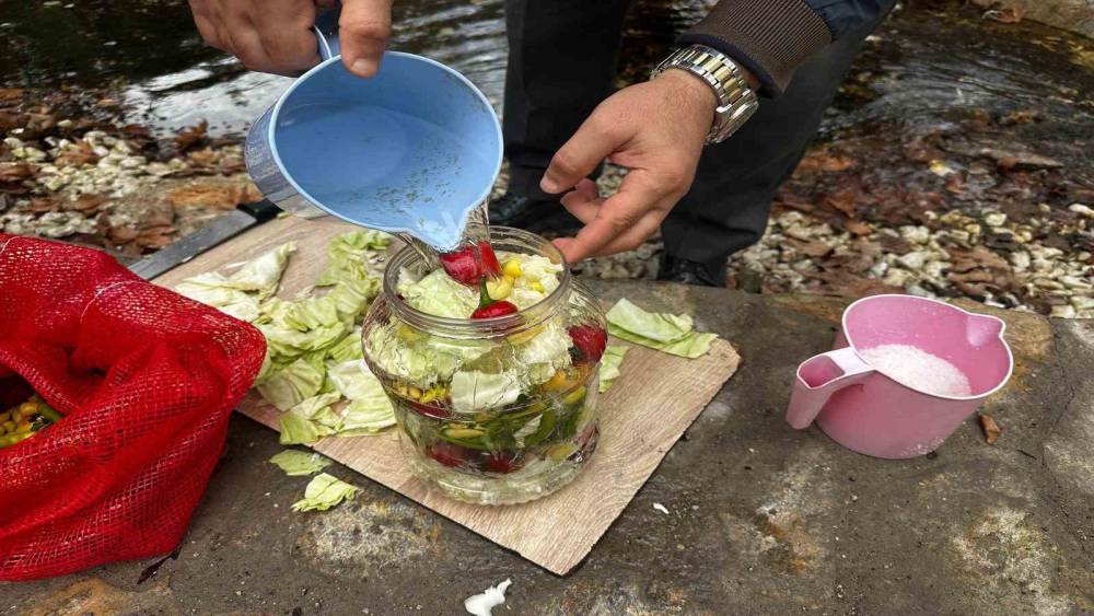 40 bin ton turşunun ardındaki 700 yıllık sır: Pınarbaşı suyu
