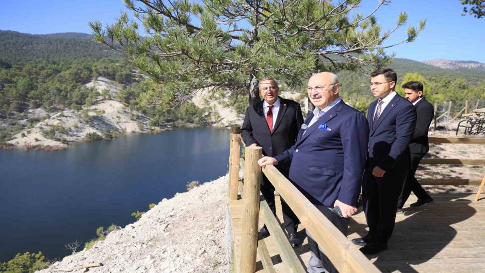 Vali K&ouml;şger&rsquo;den Denizli&rsquo;nin &uuml;retim merkezi &Ccedil;ameli&rsquo;ye &ouml;vg&uuml;
