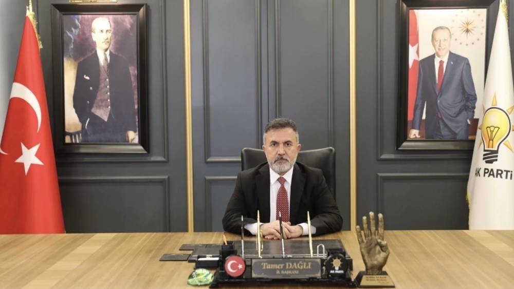 Dağlı: "Adana gen&ccedil;liğini T&uuml;rkiye Y&uuml;zyılı&rsquo;na hazırlıyoruz"
