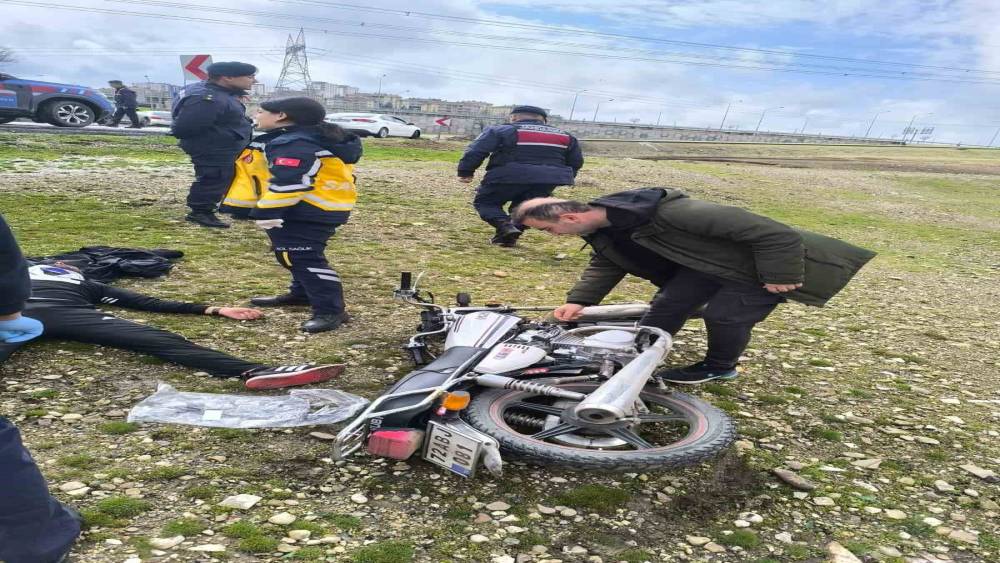 Batman&rsquo;da motosiklet kazası: 1 yaralı
