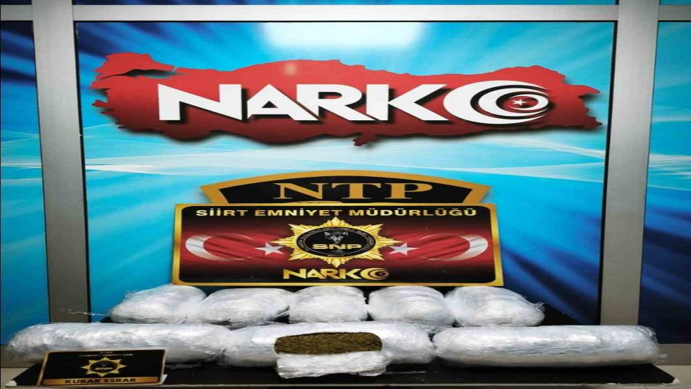 Yolcu otob&uuml;s&uuml;nde 9 kilo kubar esrar ele ge&ccedil;irildi: 1 tutuklama
