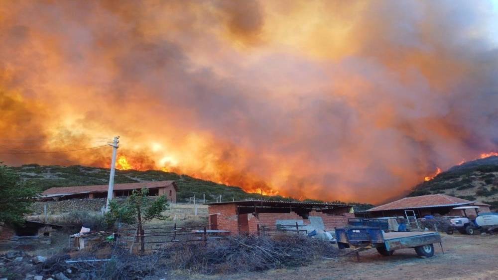 Salihli&rsquo;de orman yangınlarına karşı kritik toplantı
