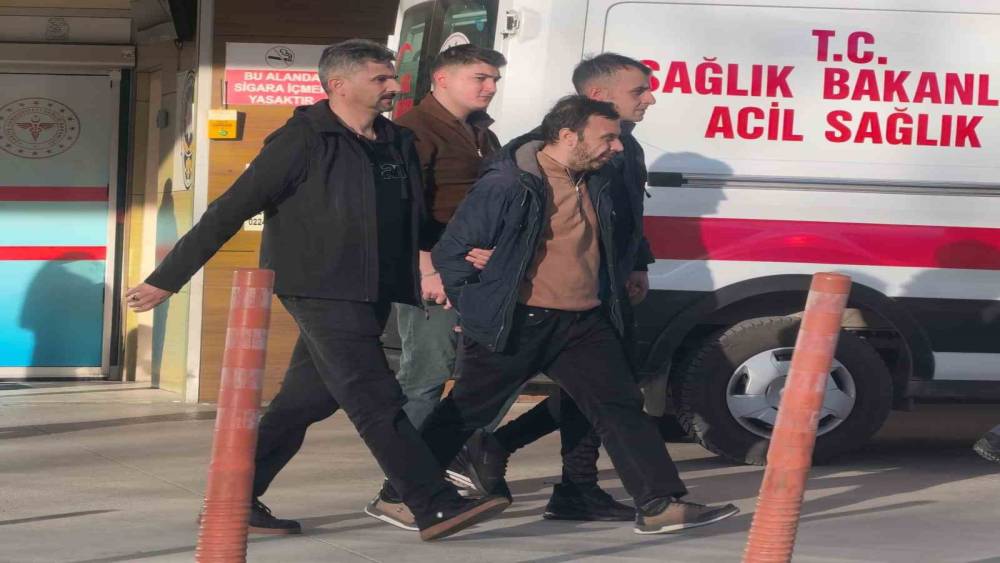 Ara&ccedil; faresi yakayı ele verdi
