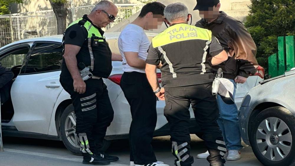 Korsan taşımacılığa ağır ceza: S&uuml;r&uuml;c&uuml;ye 100 bin TL, yolcuya ise 3 bin 800 TL ceza kesildi
