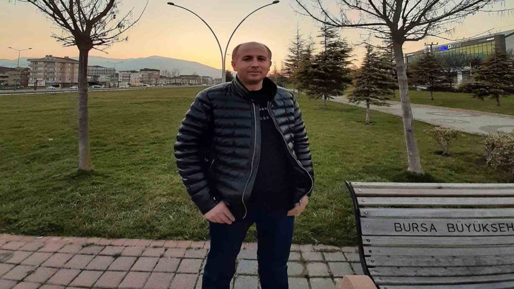 Trakt&ouml;r&uuml;n altında kalan s&uuml;r&uuml;c&uuml; hayatını kaybetti
