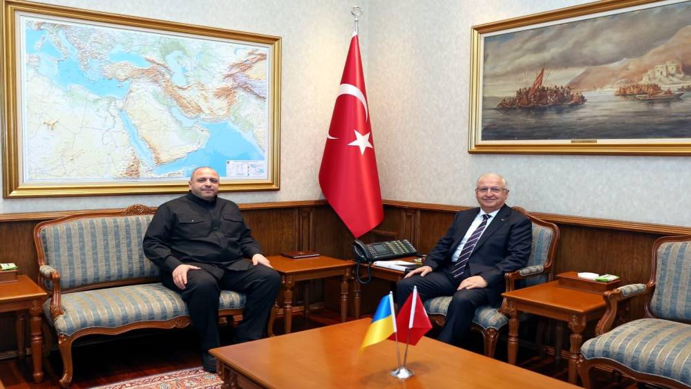 Bakan G&uuml;ler, Ukrayna Dış İstihbarat Servisi Başkanı Umerov ile g&ouml;r&uuml;şt&uuml;
