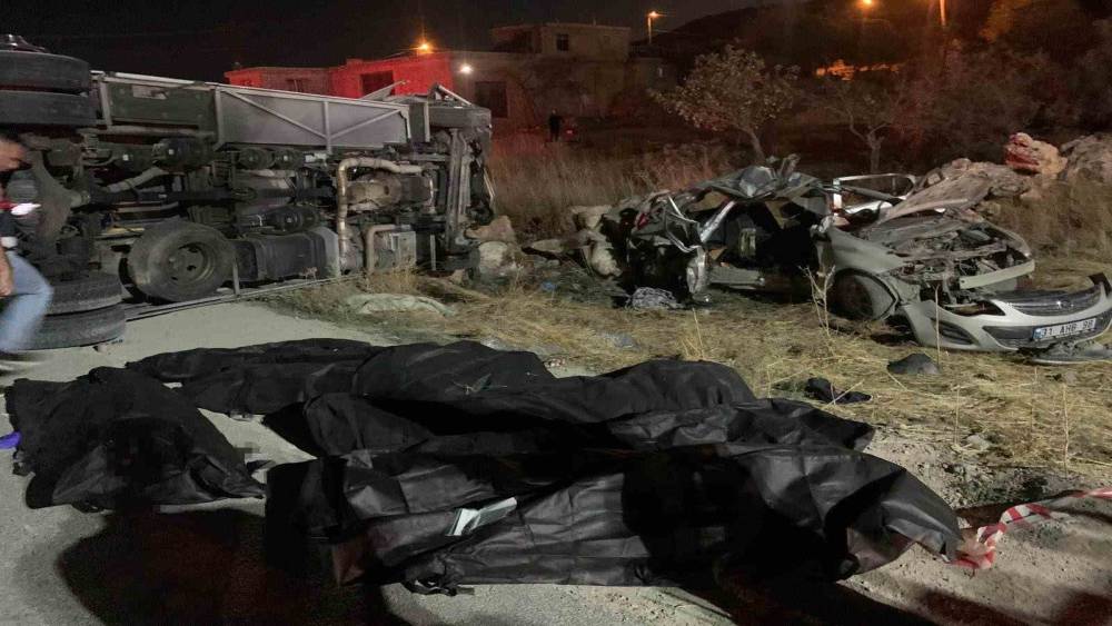 Gaziantep Vali Yardımcısı Eker: "2&rsquo;si &ccedil;ocuk 7 kişi hayatını kaybetti"

