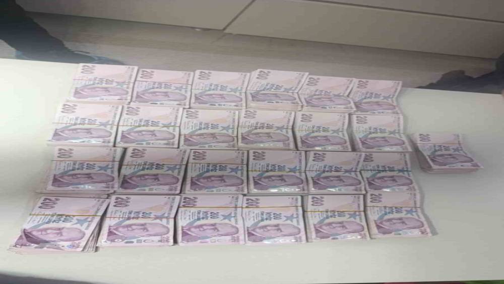 Ankara merkezli DEAŞ operasyonunda 16 ş&uuml;pheli yakalandı: 2 milyon 135 bin liralık para ve altına el konuldu
