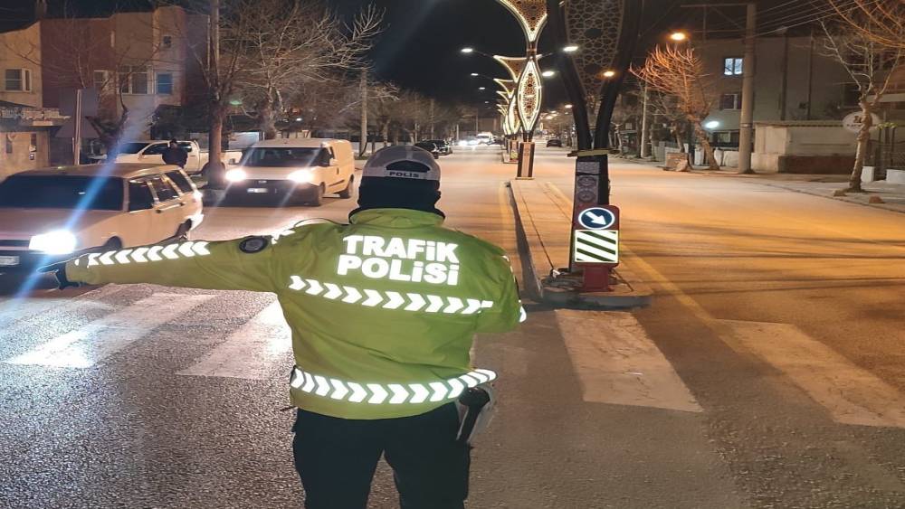 Keşan&rsquo;da motosiklet s&uuml;r&uuml;c&uuml;s&uuml;ne 88 bin 500 TL ceza kesildi
