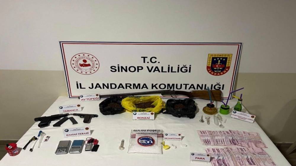 Sinop&rsquo;ta uyuşturucu operasyonu: 2 tutuklama
