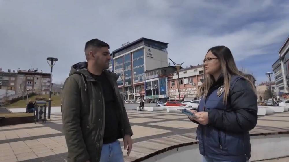 Bing&ouml;l&rsquo;de siber su&ccedil;lara karşı bilgilendirme &ccedil;alışması yapıldı
