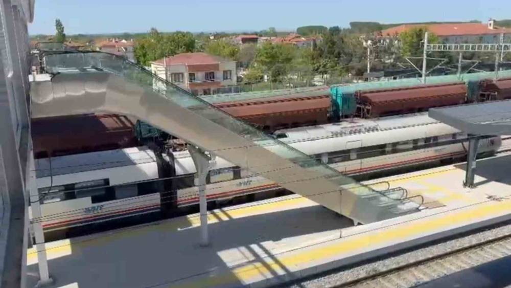 Edirne&rsquo;de hızlı tren heyecanı: Deneme s&uuml;r&uuml;şleri başladı
