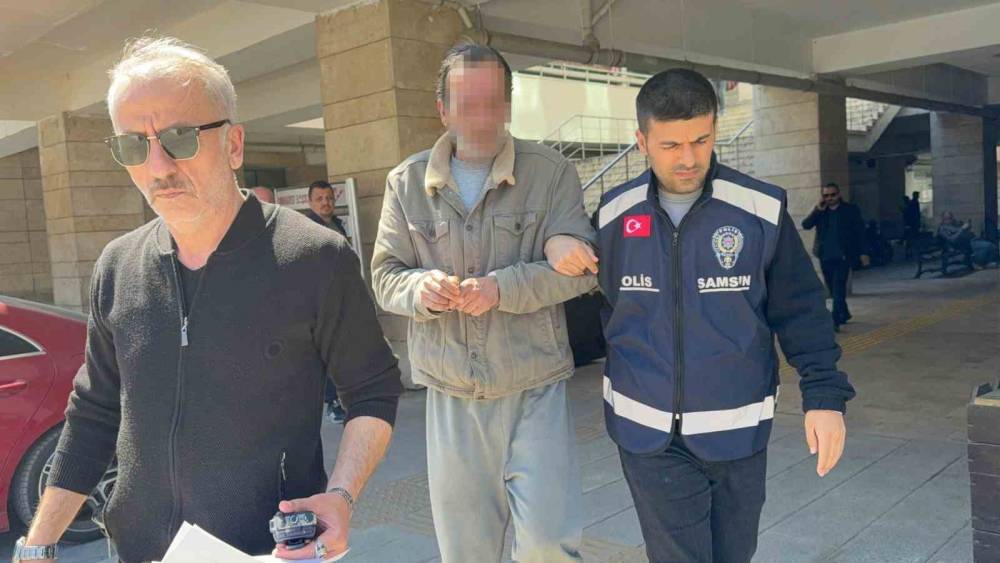 Kolonya i&ccedil;ip dehşet sa&ccedil;tı: Annesinin kolunu kıran şahıs tutuklandı
