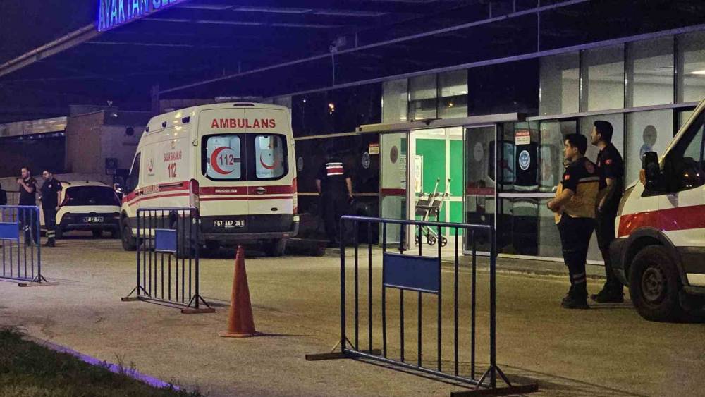 Zonguldak&rsquo;ta cezaevinde mide bulantısı şikayetiyle 18 h&uuml;k&uuml;ml&uuml; tedavi altına alındı
