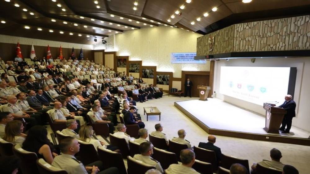 Bakan G&uuml;ler: "Ter&ouml;rs&uuml;z T&uuml;rkiye s&uuml;reci kazanımlarımızı kalıcı hale getirmeyi ama&ccedil;lamaktadır"
