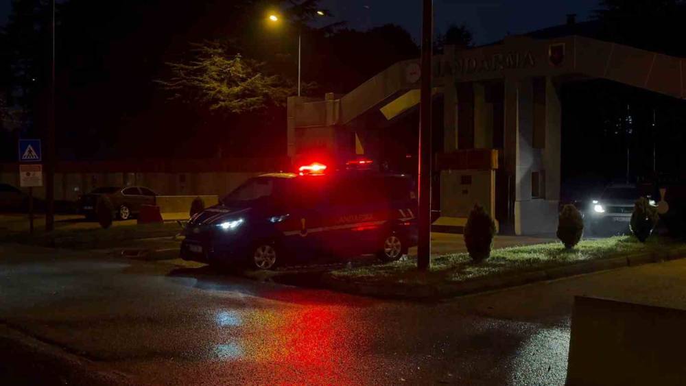 Bolu&rsquo;daki &rsquo;zimmet&rsquo; operasyonunun detayları belli oldu: İkinci el mantar &ccedil;adırlarında 24 milyon liralık vurgun iddiası
