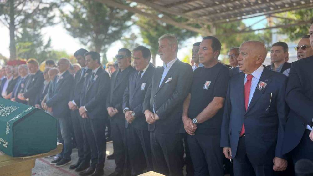 TFF&rsquo;nin eski y&ouml;netim kurulu &uuml;yesi Zafer Tırpan&ccedil;eker son yolculuğuna uğurlandı
