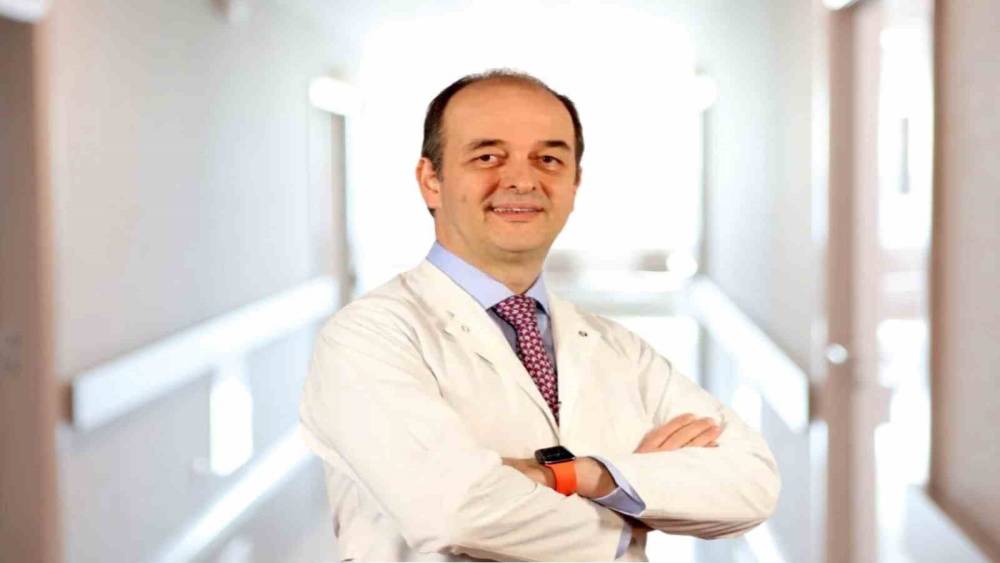 "Ritim bozuklukları inme ve kalp yetersizliği riskini artırabilir"

