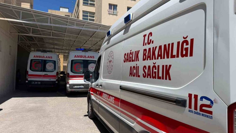 Siverek&rsquo;te balkondan d&uuml;şen 2 yaşındaki bebek hayatını kaybetti
