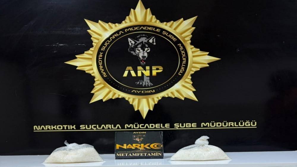 Aydın&rsquo;da ticari takside 1 kilo 21 gram metamfetamin ele ge&ccedil;irildi
