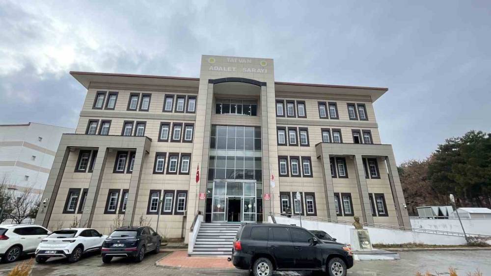 Bitlis&rsquo;te sahte altın operasyonunda 2 tutuklama
