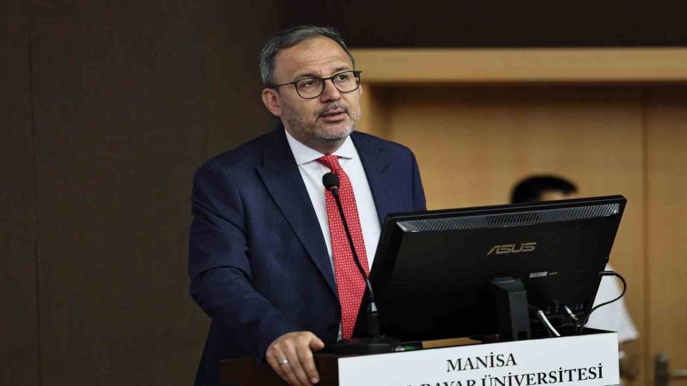 Kasapoğlu kamu y&ouml;netimi &ouml;ğrencileriyle buluştu
