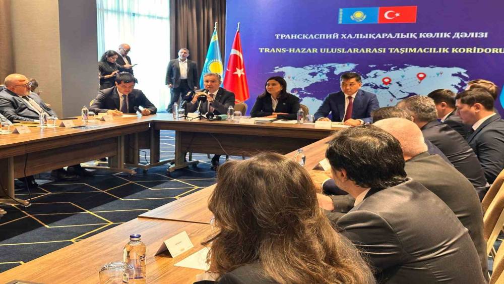 T&uuml;rkiye - Kazakistan ticari işbirliği Orta Koridor odağında ele alındı
