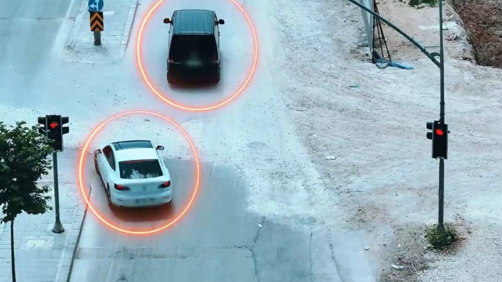 Gaziantep&rsquo;te kırmızı ışık ihlali yapan ara&ccedil; s&uuml;r&uuml;c&uuml;lerine 21 milyon 530 bin TL ceza

