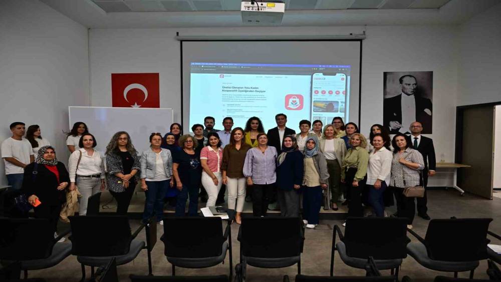 Manisa&rsquo;da &uuml;retici kadınlar i&ccedil;in dijital satış d&ouml;nemi
