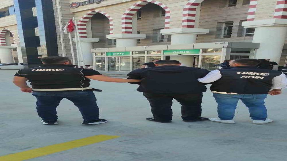 Kuşadası&rsquo;nda uyuşturucu operasyonunda yakalanan ş&uuml;pheli tutuklandı
