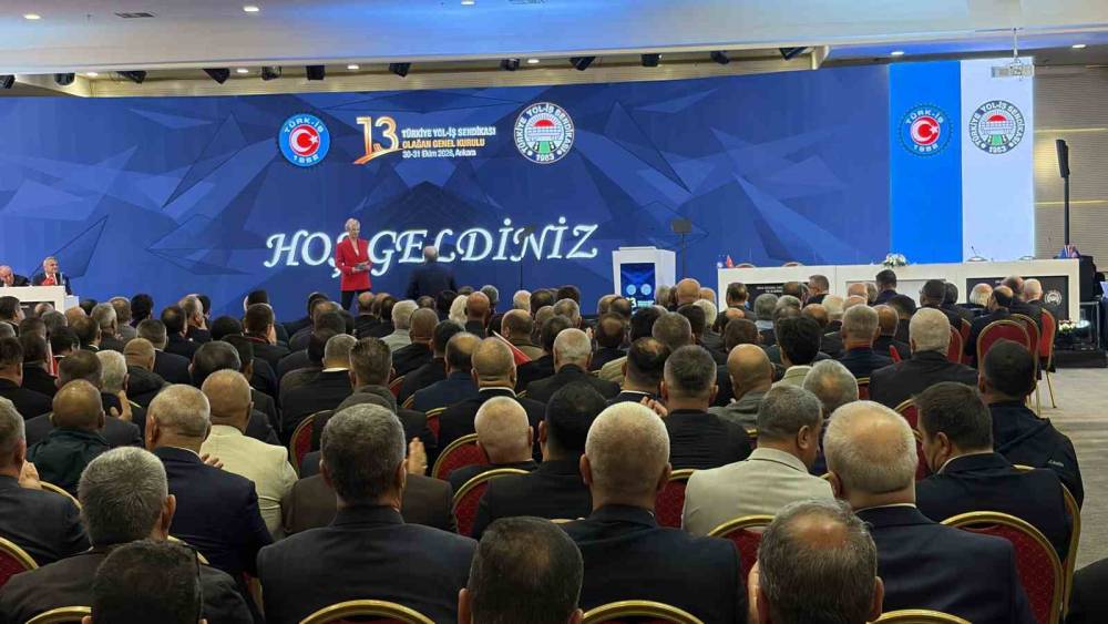 Bakan Uraloğlu: "Bizler i&ccedil;in sendikalar demokrasilerin vazge&ccedil;ilmez unsurlarıdır"
