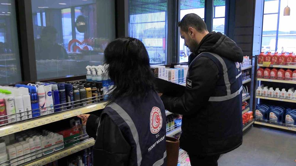 Edirne&rsquo;de fiyat ve etiket denetimleri sıklaştırıldı: 74 iş yeri denetlendi
