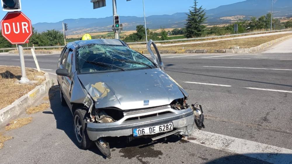 Bolu&rsquo;da otomobil takla attı: 5 yaralı
