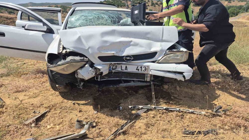 Bing&ouml;l&rsquo;de trafik kazası: 8 yaralı

