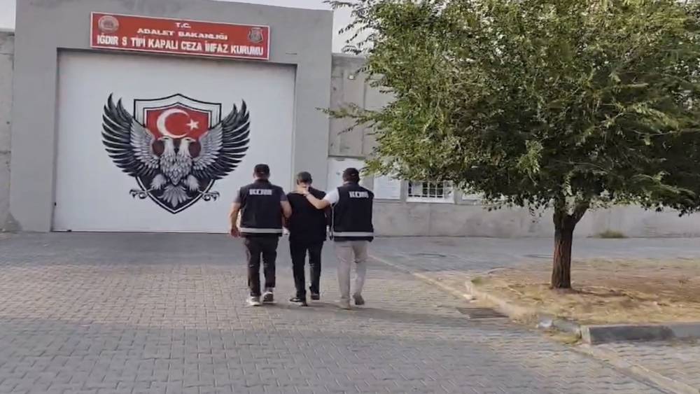 Iğdır&rsquo;da "işe yerleştirme" vaadiyle dolandırıcılık iddiası: 1 tutuklama
