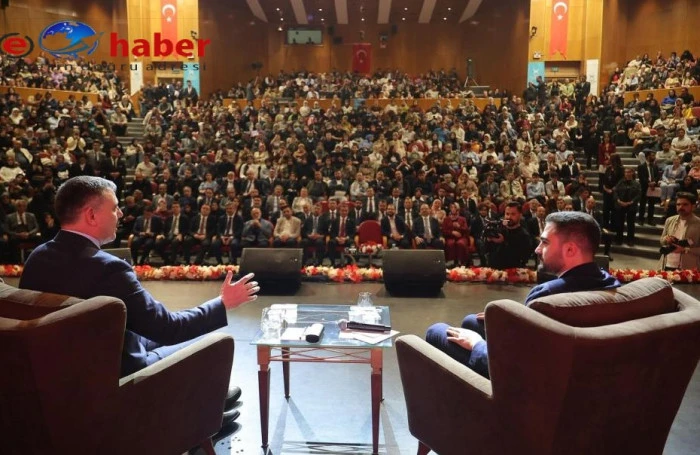 Bakan &Ccedil;ift&ccedil;i, Erzurum&rsquo;da T&Uuml;GVA&rsquo;nın İhtisas Akademi Programı&rsquo;na katıldı